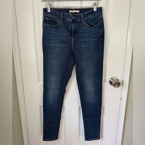 Levi’s 710 Super Skinny Women’s Jeans Dark Wash EUC